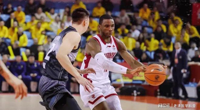 包含广州队内部会议纪要流出:赛后状态回暖,CBA季后赛使命明确,球队文化再被提及的词条 包含广州队内部会议纪要流出:赛后状态回暖,CBA季后赛使命明确,球队文化再被提及的词条